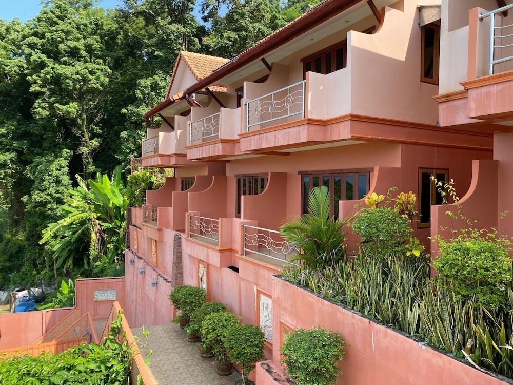 Baan Kongdee Sunset Resort Kata Exterior photo