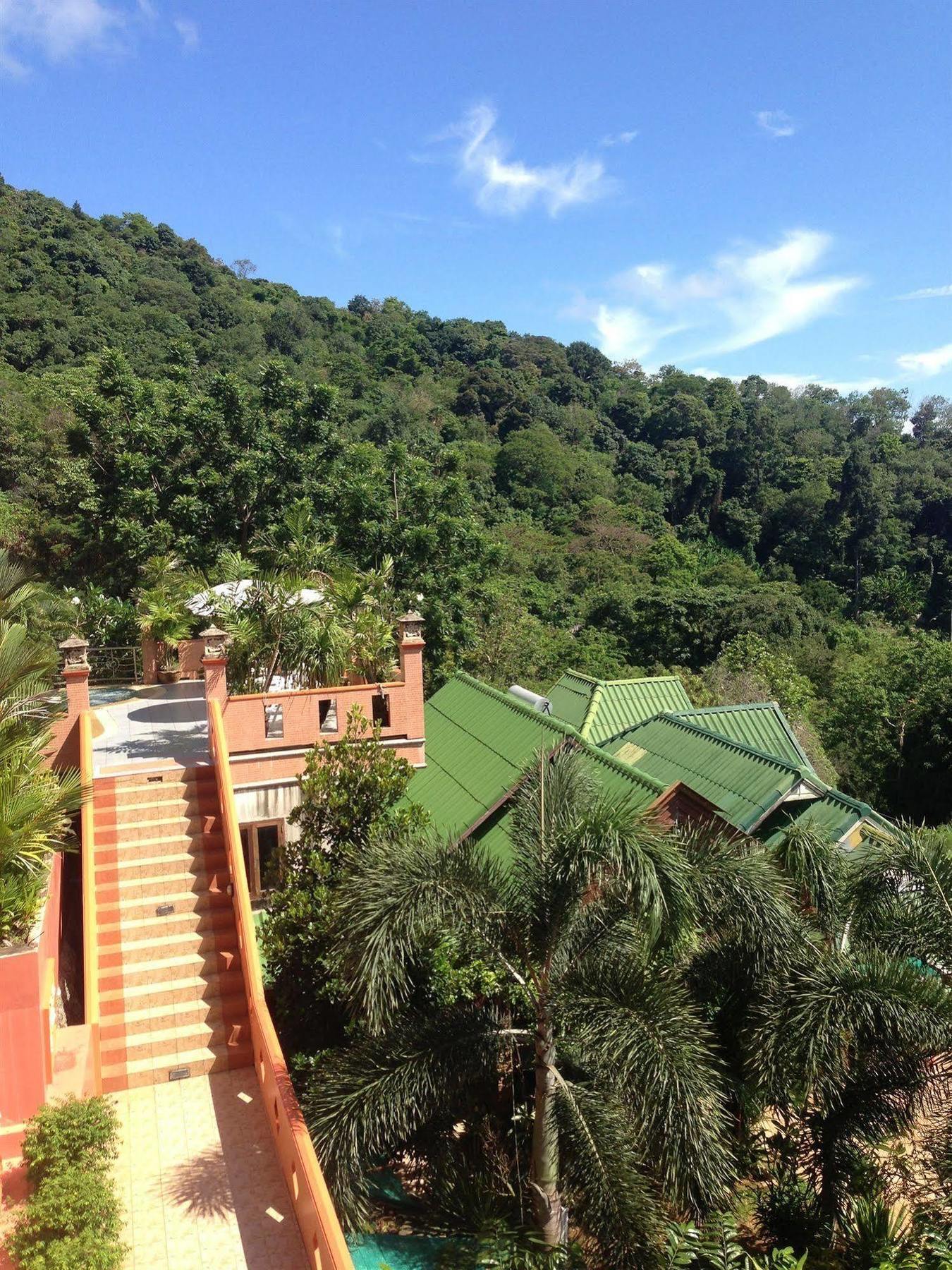 Baan Kongdee Sunset Resort Kata Exterior photo